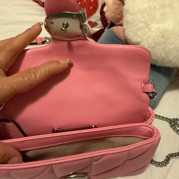 Coach Quilted mini tabby in candy pink - Picture 11 of 16